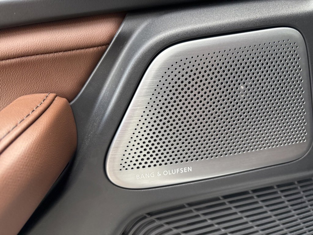 Used 2025 Acura MDX w/ Technology Package image 40