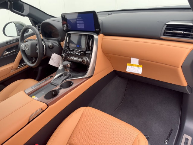 New 2026 Lexus LX 600 4WD w/ Luxury Package image 32