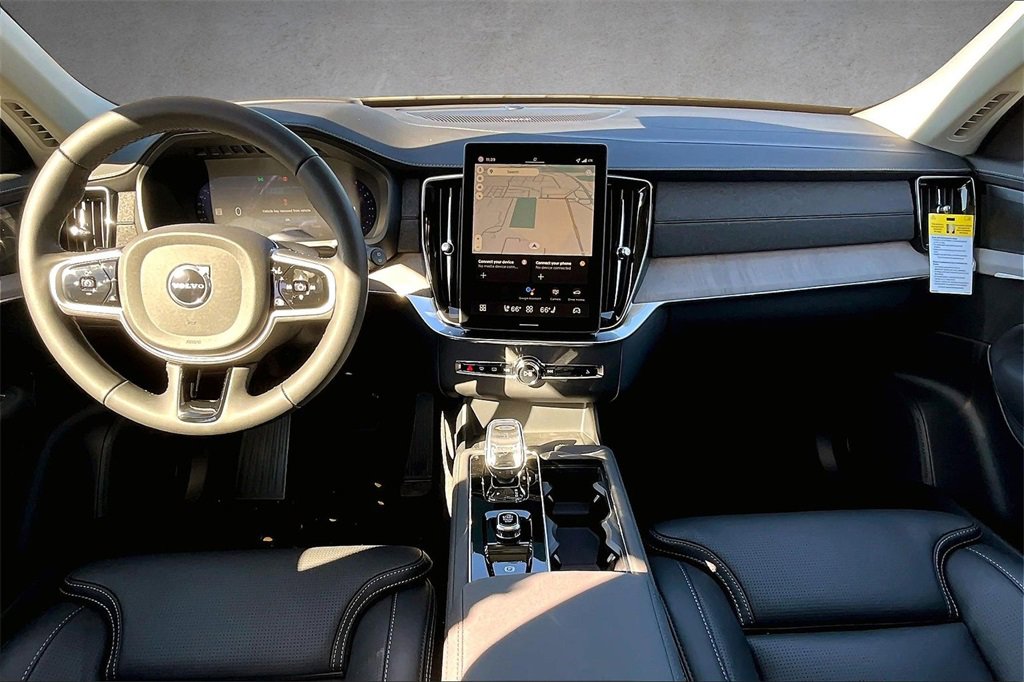 New 2026 Volvo XC90 B6 Ultra w/ Lounge Package image 5