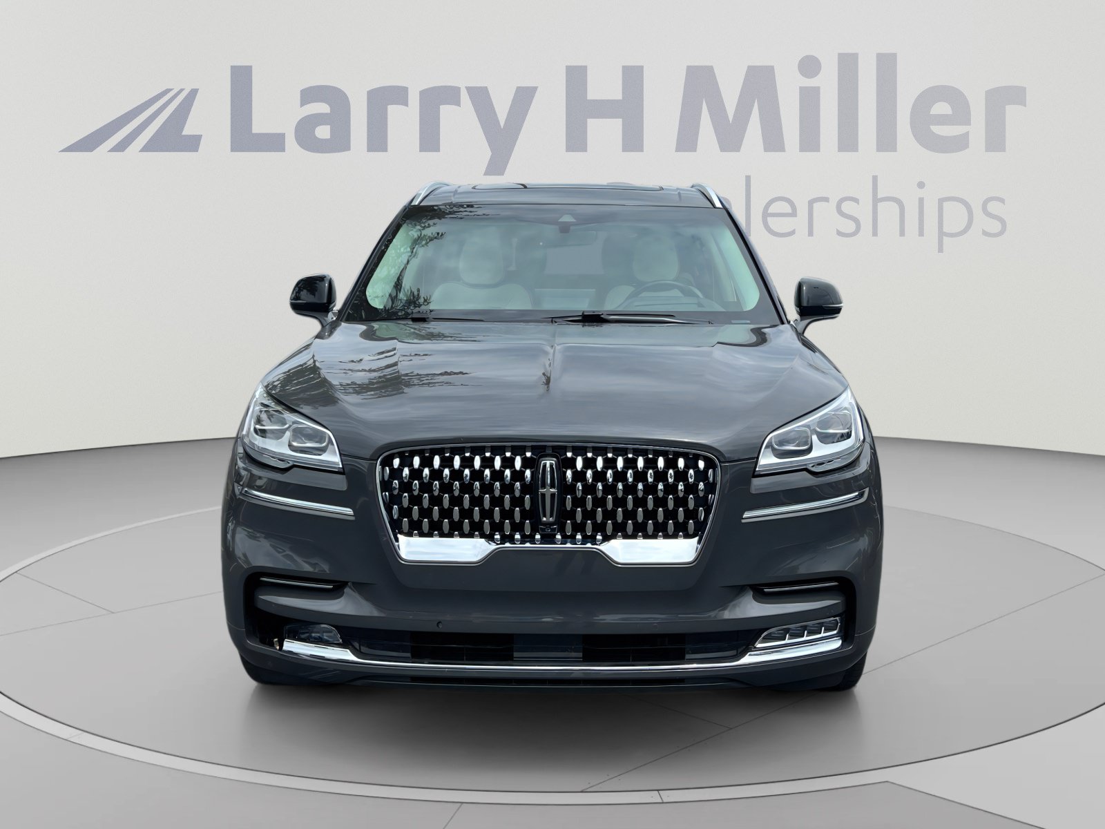 Used 2023 Lincoln Aviator Black Label w/ Dynamic Handling Package AWD/4WD image 8