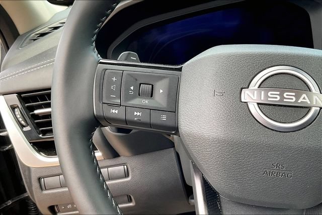 Used 2026 Nissan Rogue SL FWD image 11