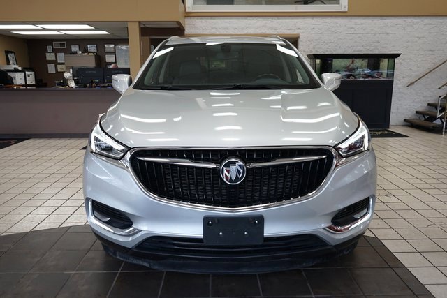 Used 2020 Buick Enclave Essence image 19