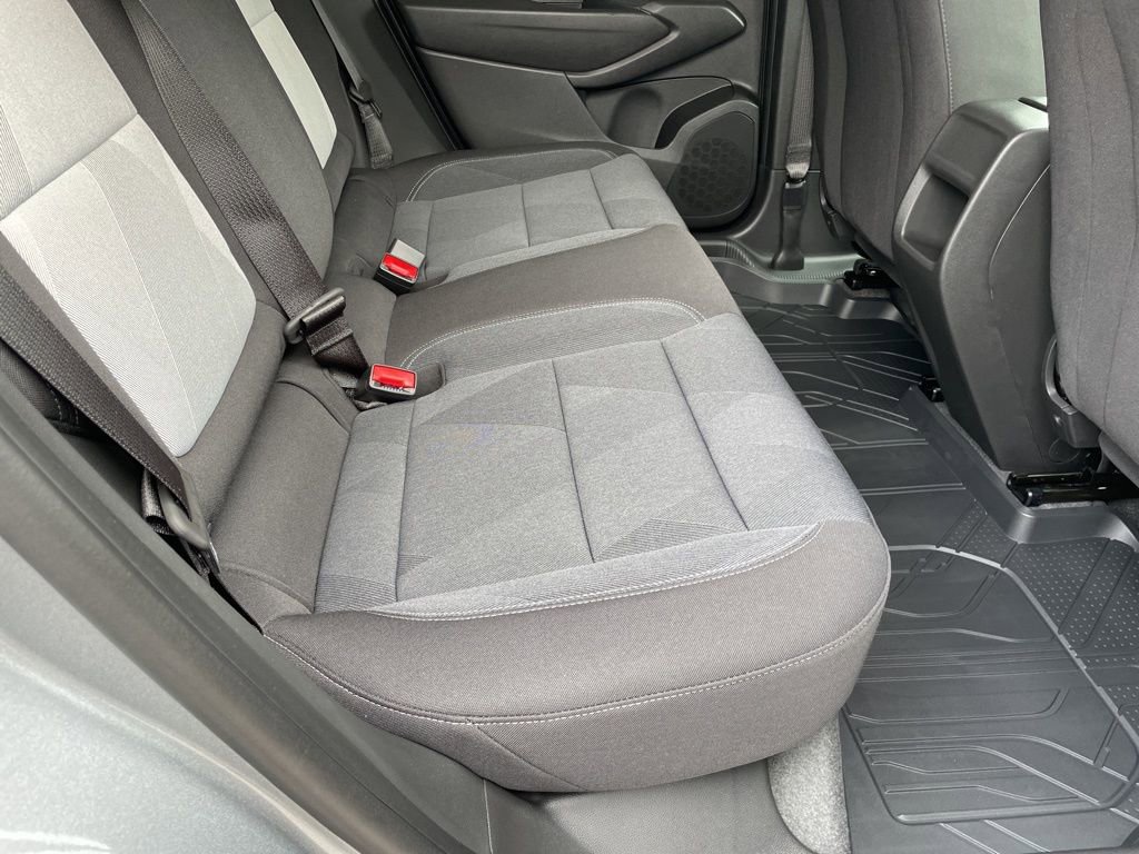 New 2026 Chevrolet Trax RS w/ Driver Confidence Package image 33