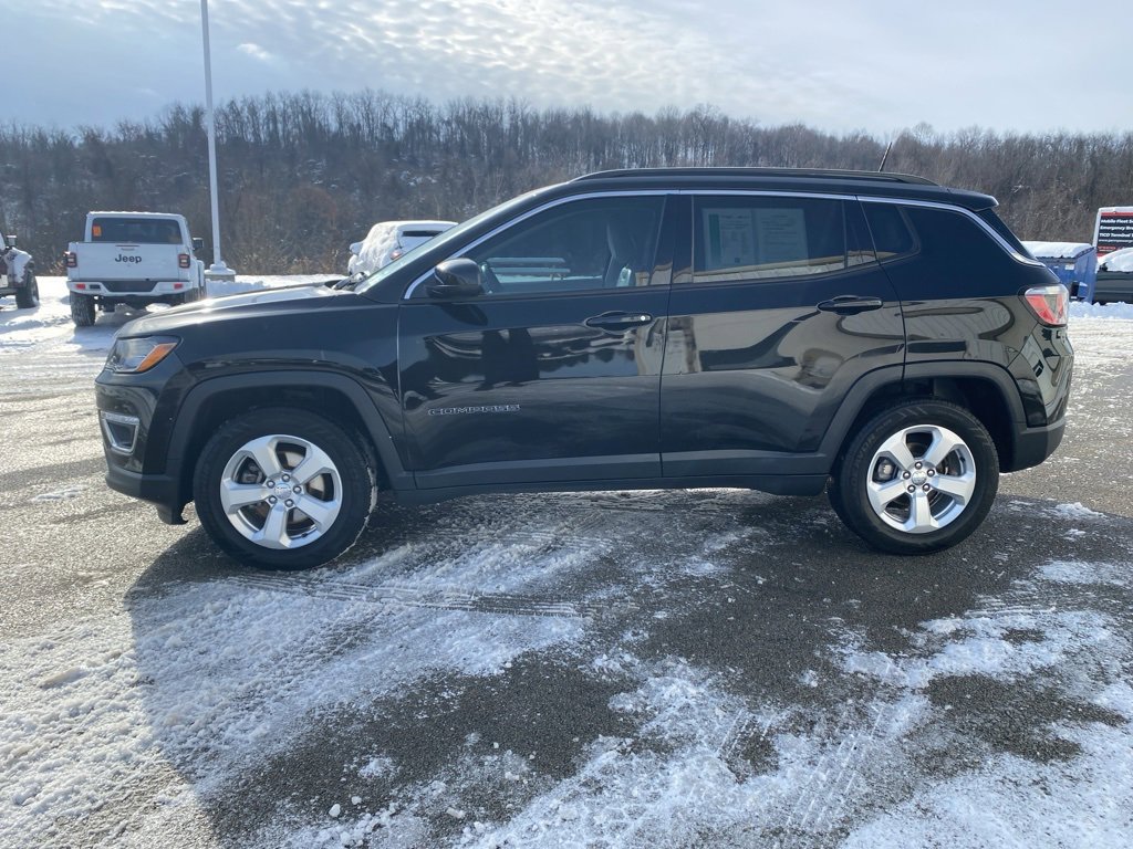 Used 2017 Jeep Compass Latitude image 6