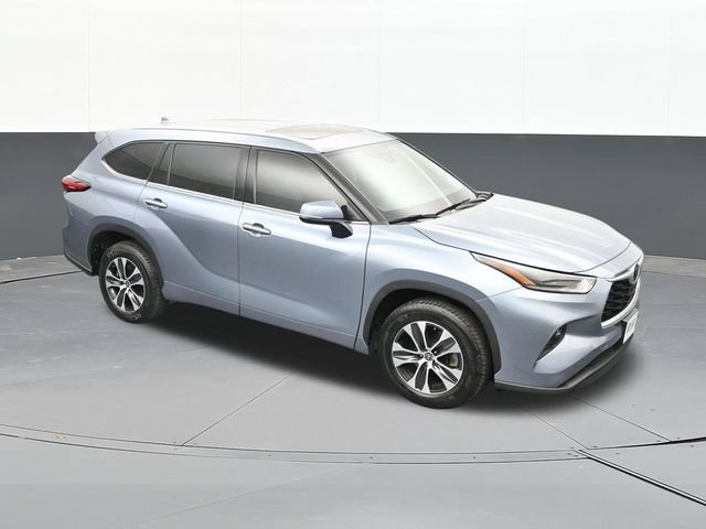 Used 2021 Toyota Highlander XLE FWD image 63
