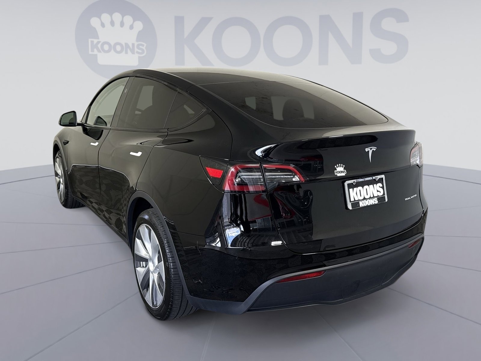 Used 2024 Tesla Model Y Long Range image 4