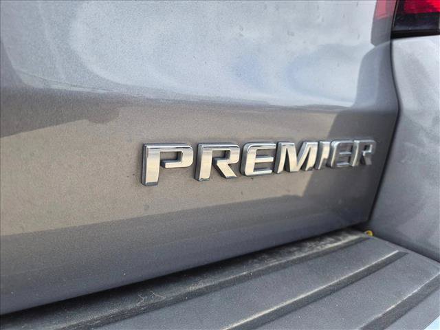 Used 2020 Chevrolet Suburban Premier w/ Max Trailering Package AWD/4WD image 13