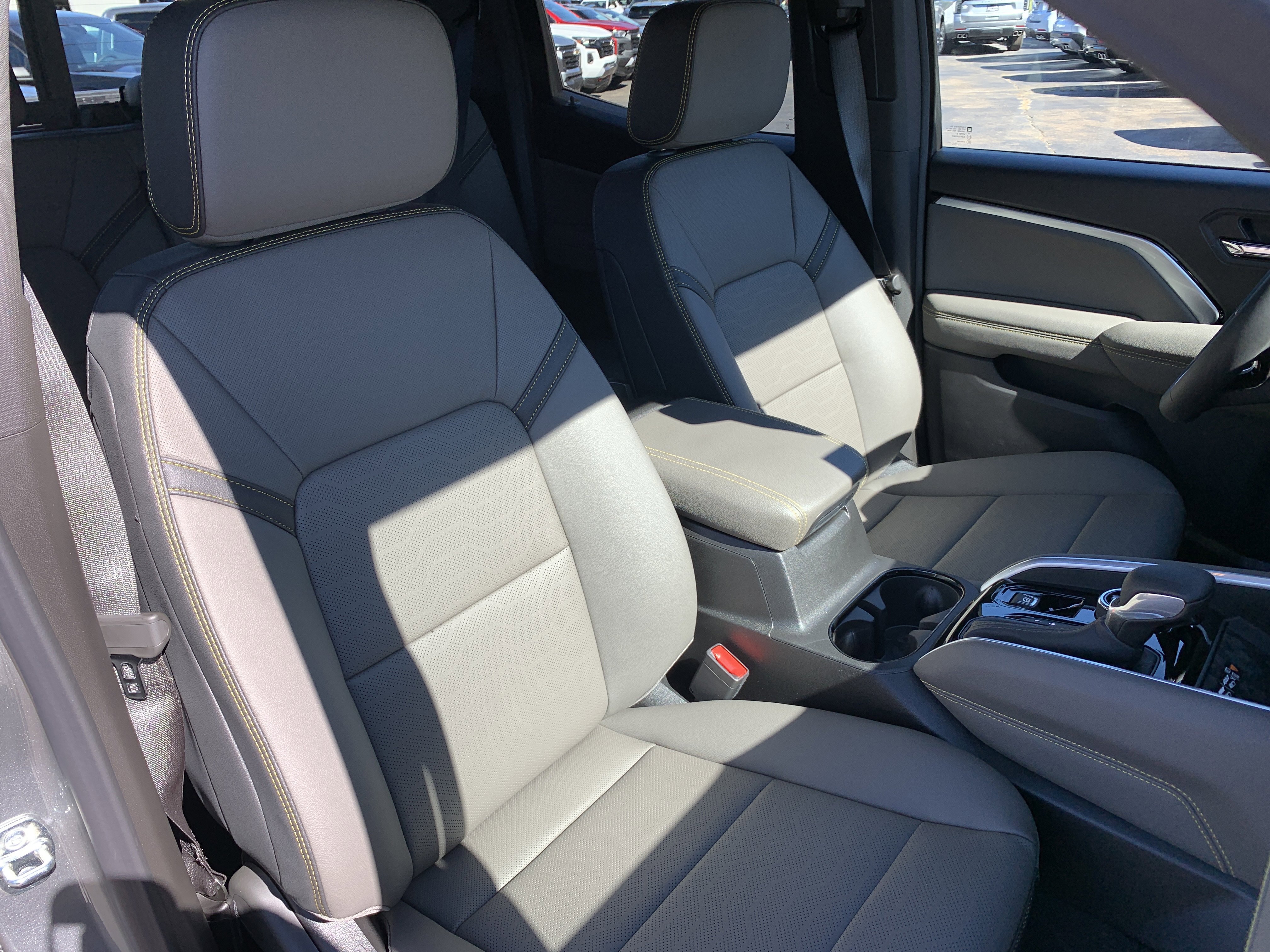 New 2026 Chevrolet Colorado ZR2 w/ Technology Package image 20