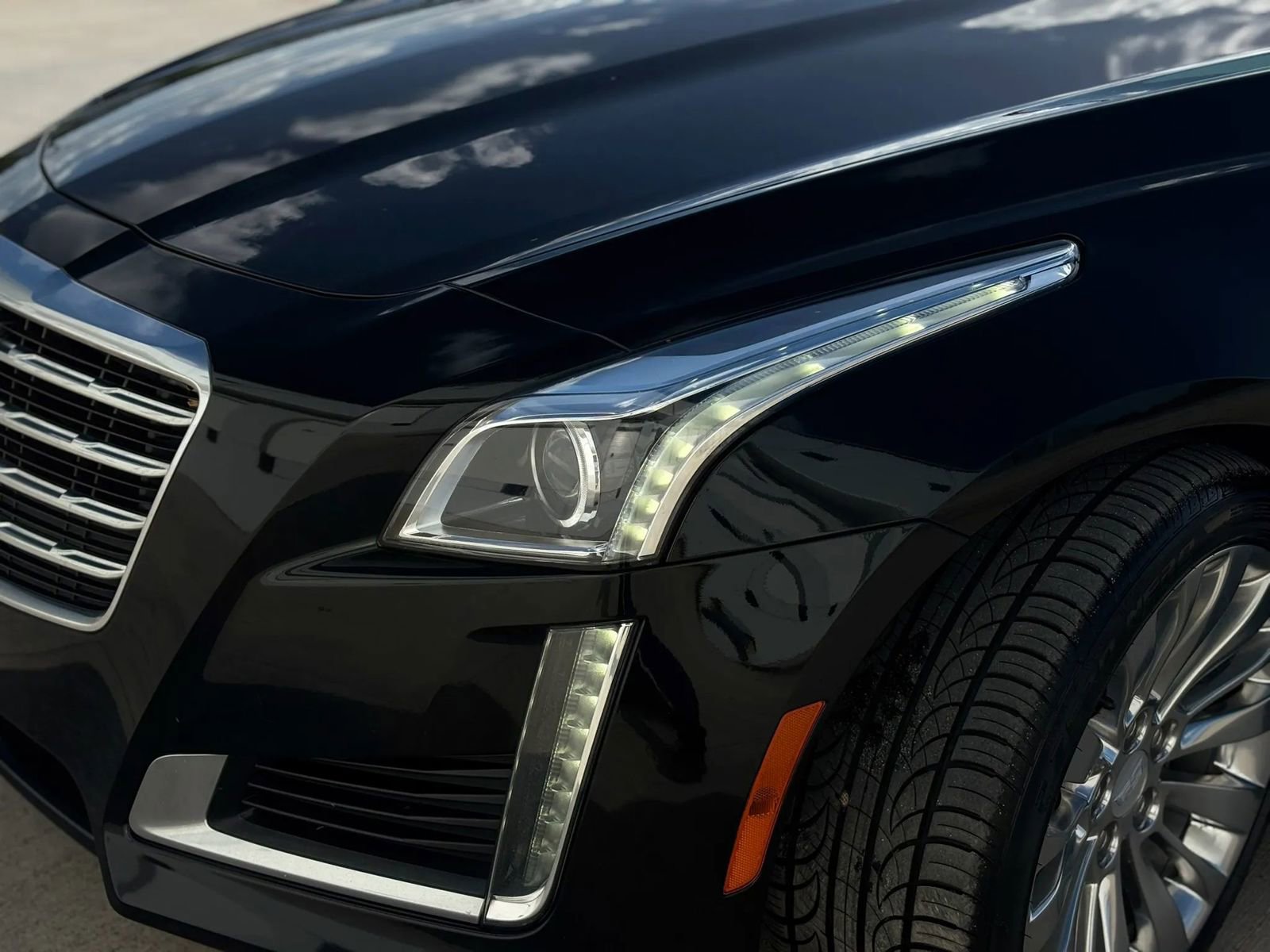 Used 2017 Cadillac CTS Luxury RWD image 19