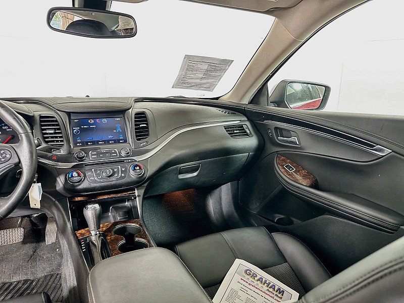 Used 2014 Chevrolet Impala LT w/ Convenience Package FWD image 22