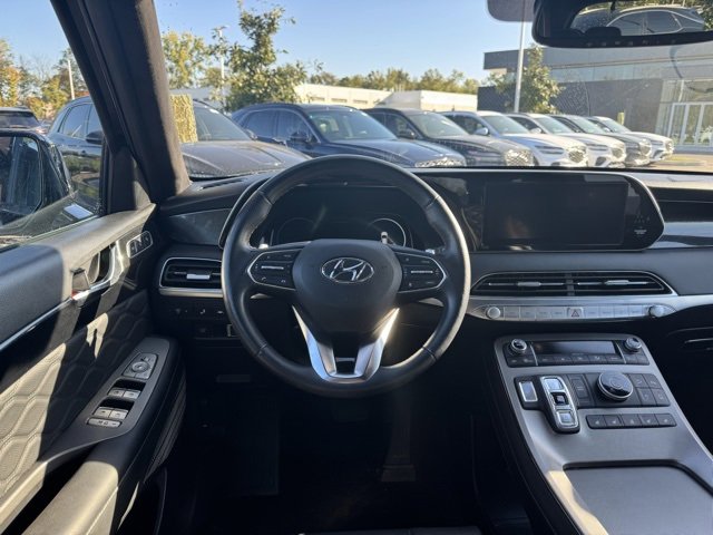 Used 2022 Hyundai Palisade Calligraphy image 9