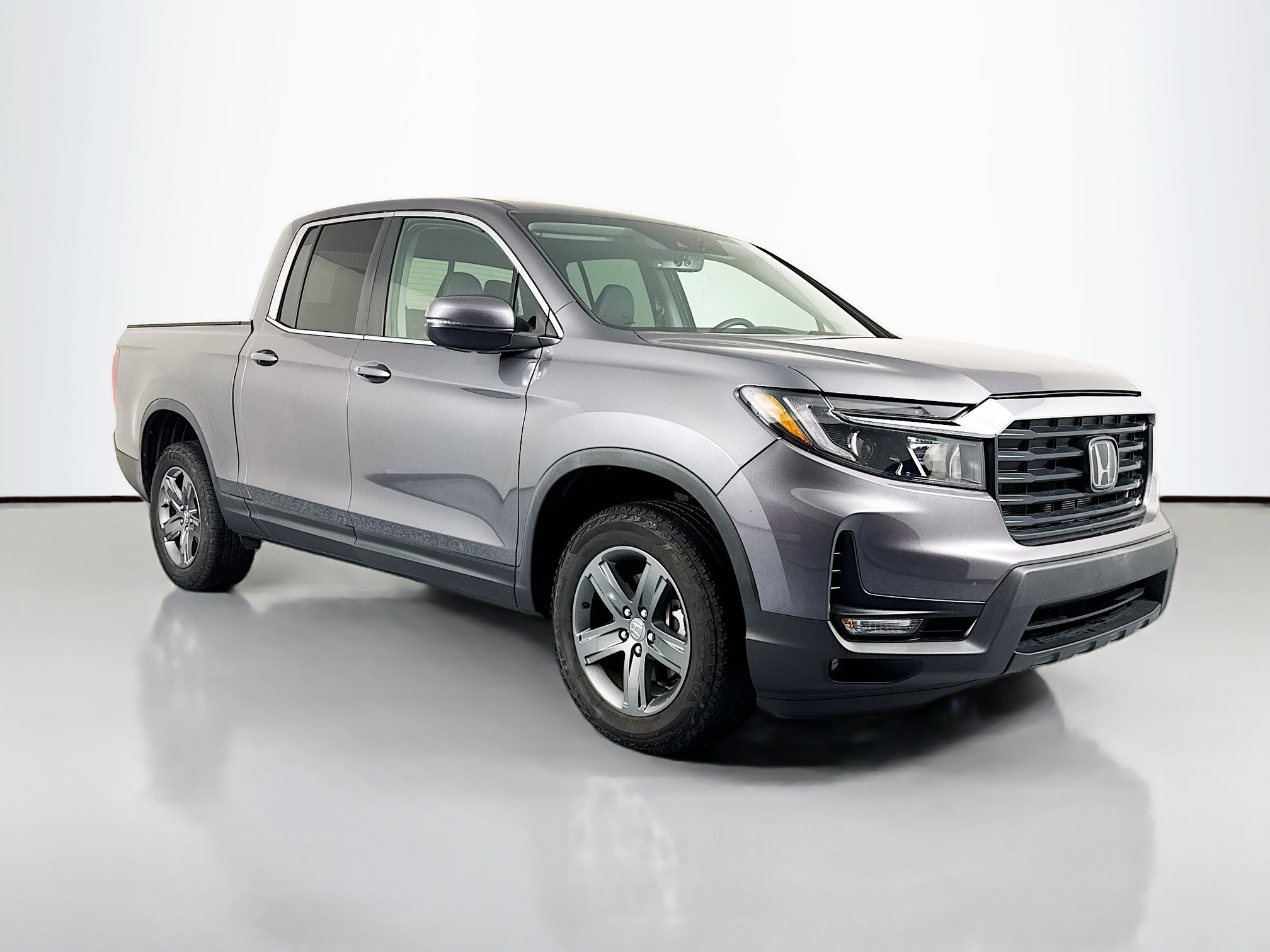 Certified 2023 Honda Ridgeline RTL image 3