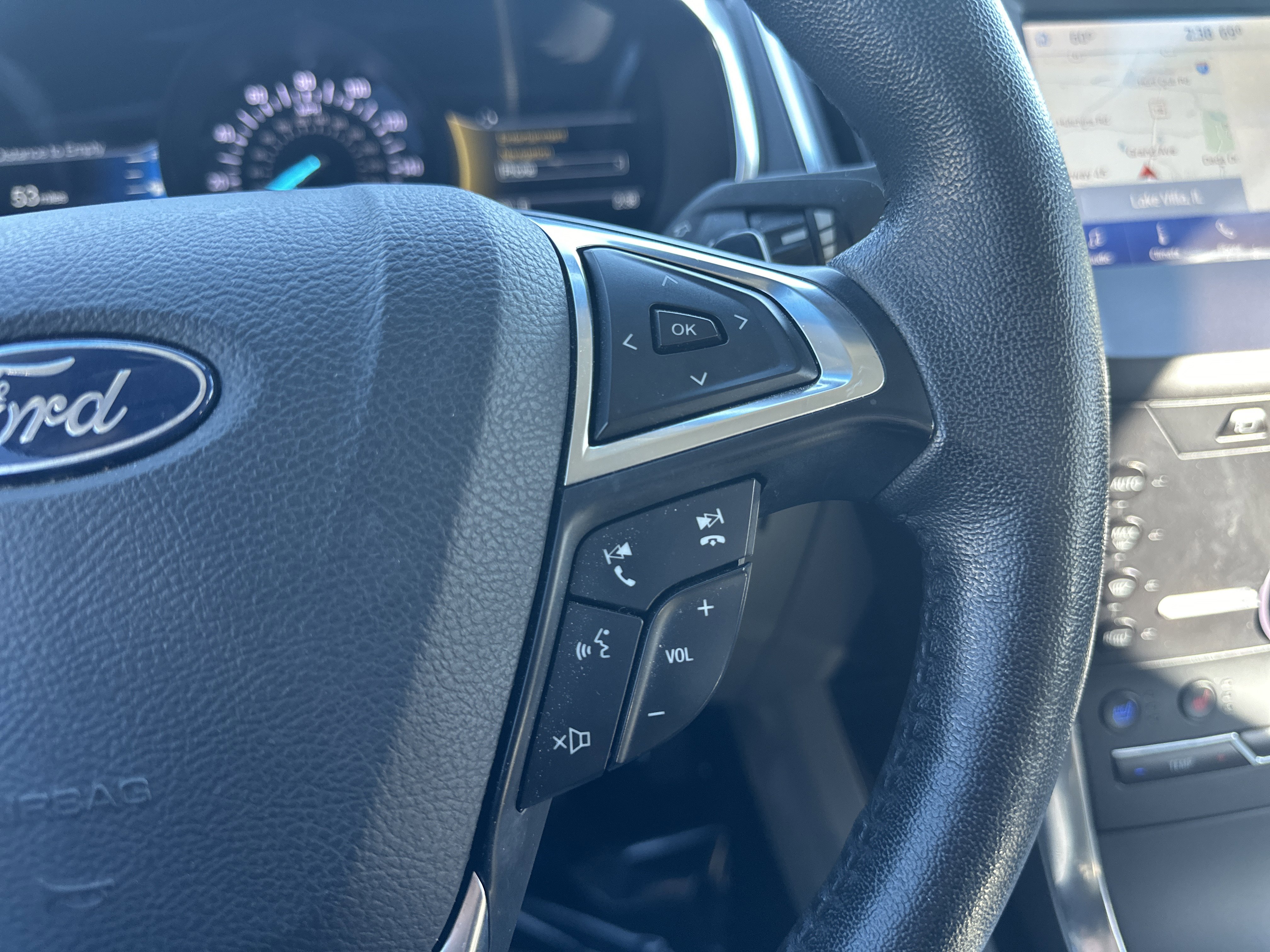 Used 2020 Ford Edge Titanium w/ Equipment Group 301A image 20