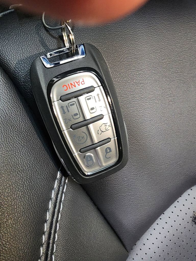 New 2026 Chrysler Pacifica Select w/ S Appearance Package image 55