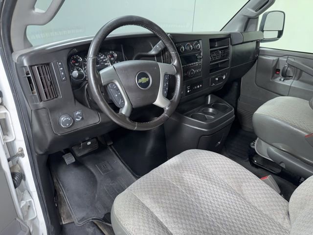 Used 2017 Chevrolet Express 2500 LS RWD image 7