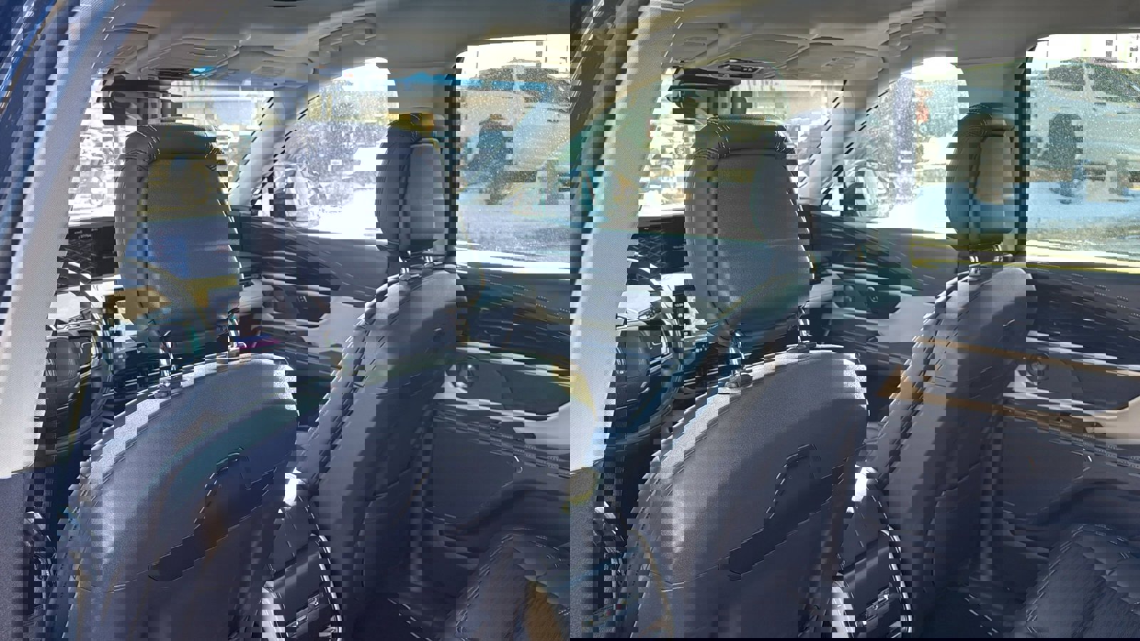 Used 2024 Lincoln Nautilus Reserve w/ Equipment Group 202A image 19