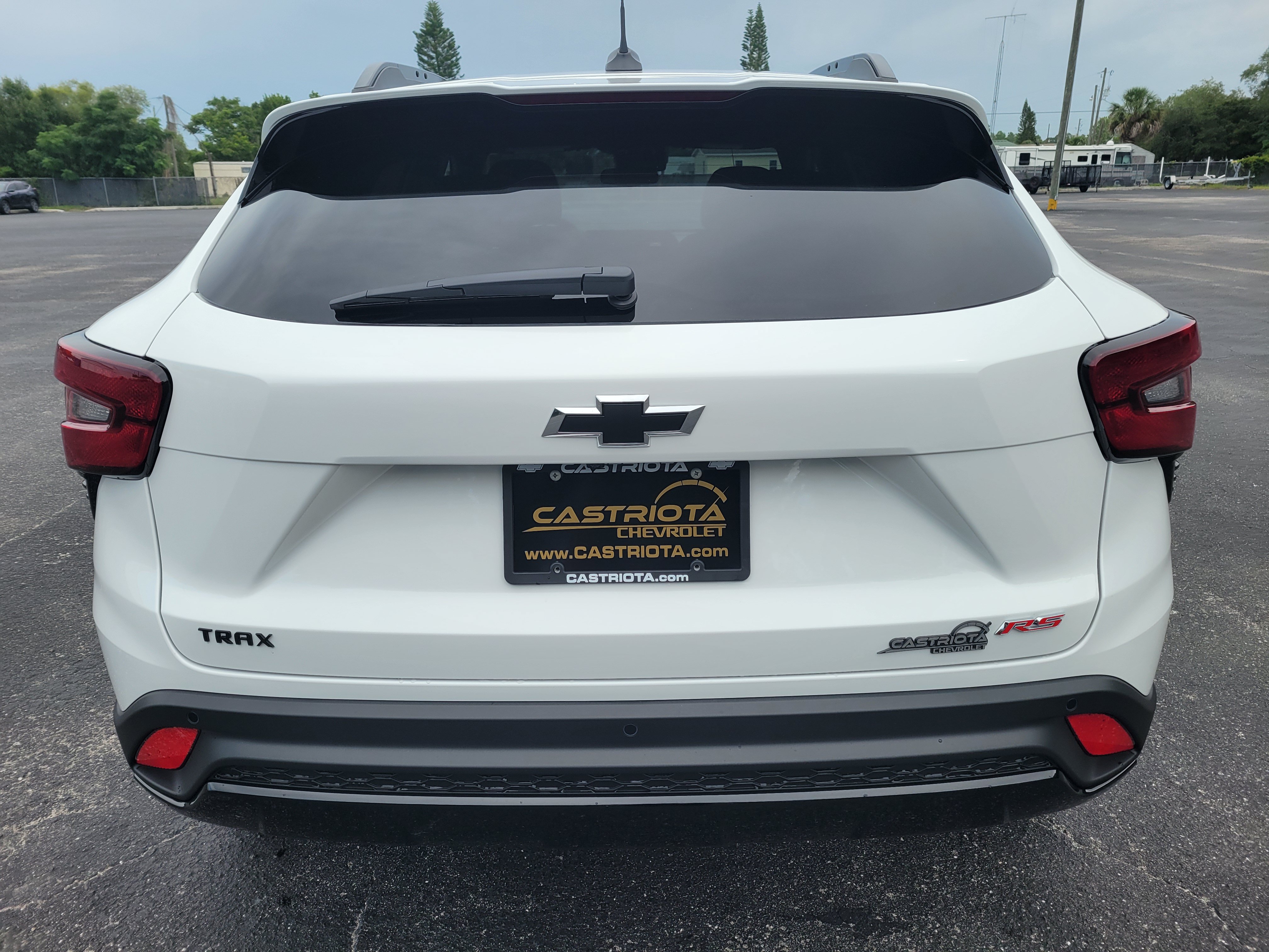 New 2026 Chevrolet Trax RS w/ Driver Confidence Package FWD image 6