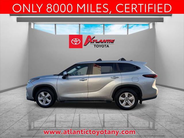 Certified 2025 Toyota Highlander LE AWD/4WD image 4