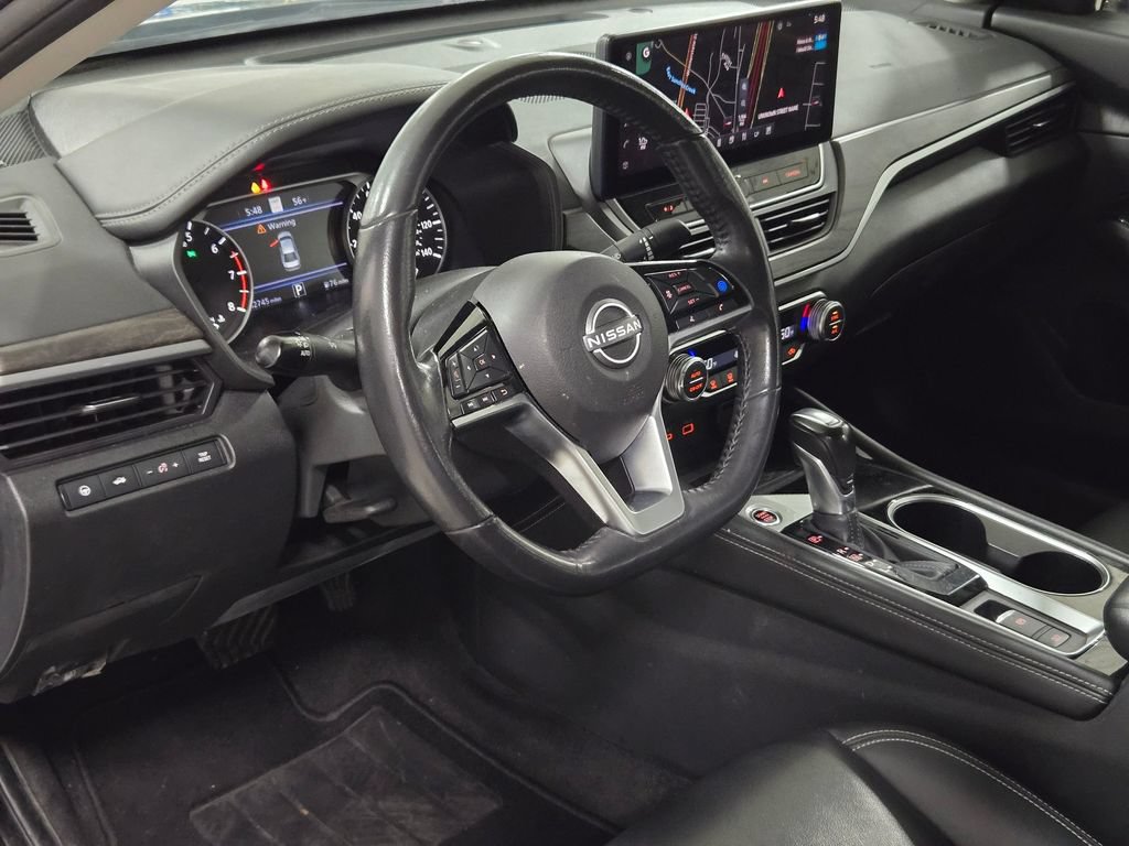 Used 2023 Nissan Altima 2.5 SL FWD image 10