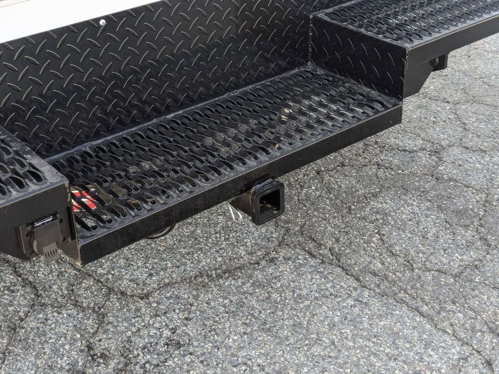 New 2026 GMC Savana 3500 w/ Power Convenience Package RWD image 12