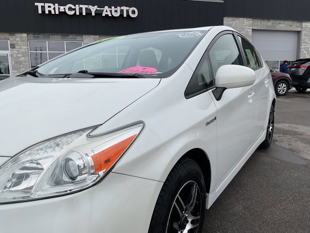 Used 2012 Toyota Prius Two FWD image 2