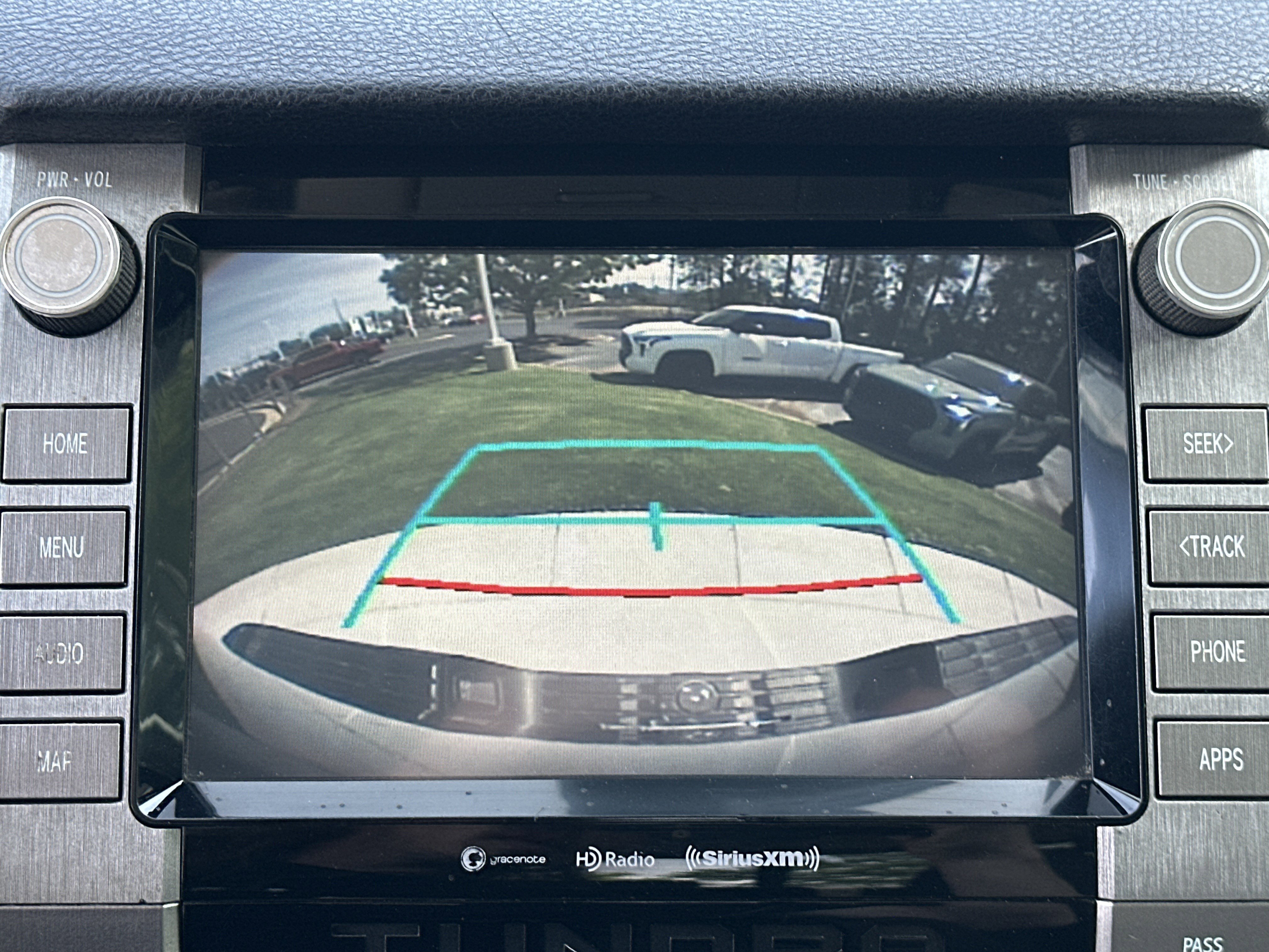 Used 2020 Toyota Tundra SR5 w/ SR5 Upgrade Package RWD image 25