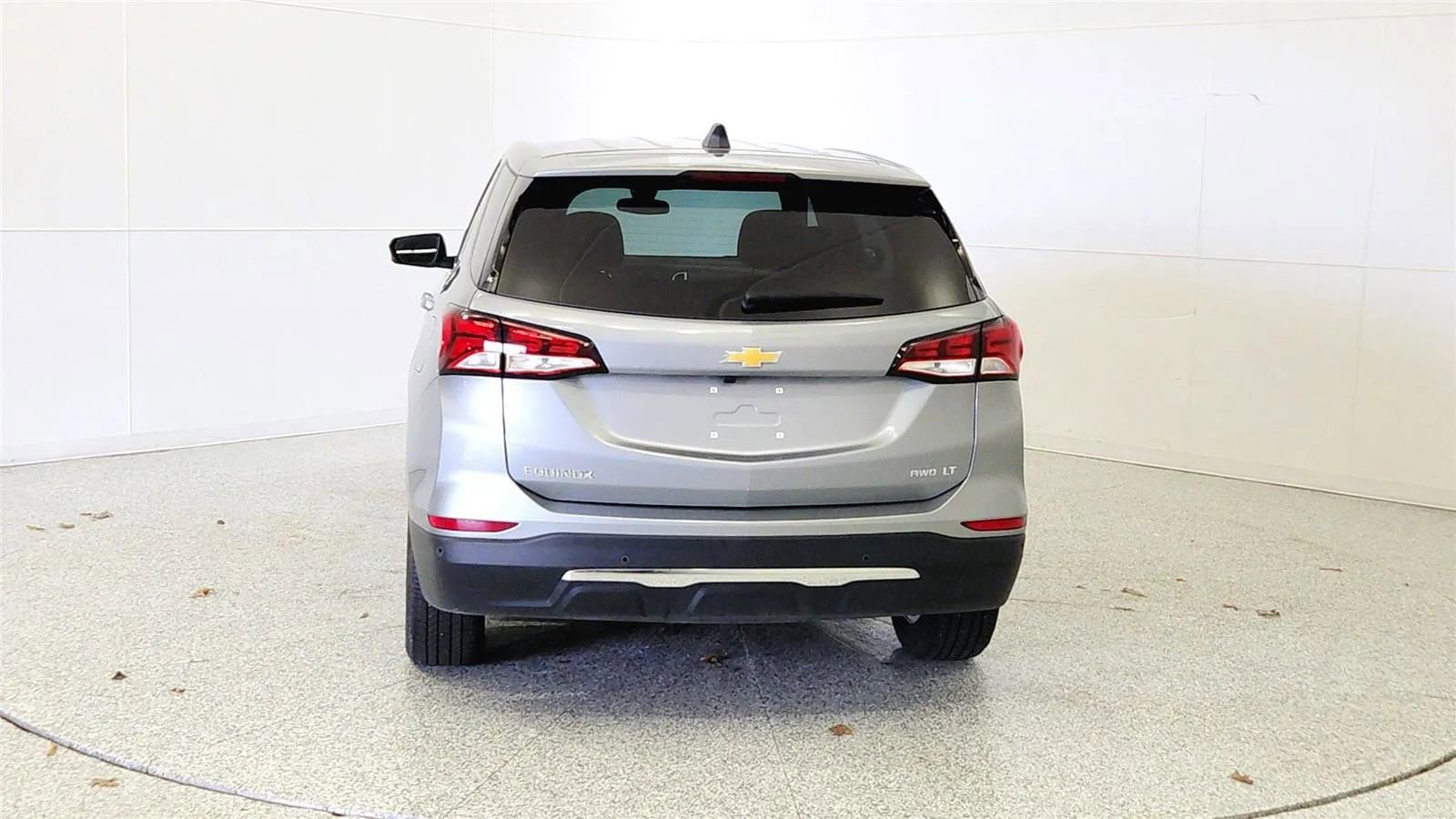 Used 2024 Chevrolet Equinox LT w/ LPO, Floor Liner Package image 6