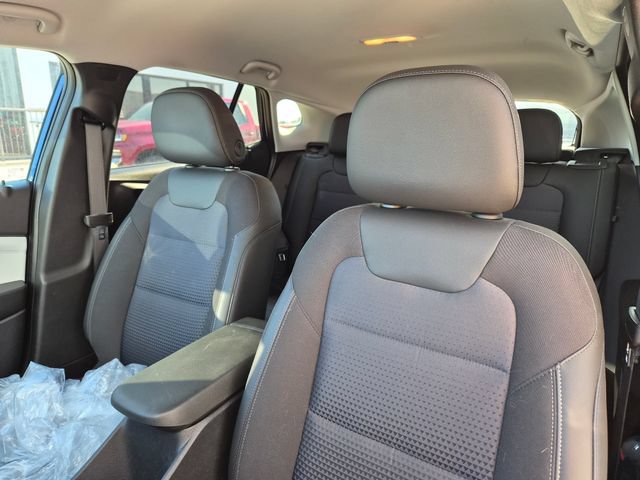 Used 2024 Chevrolet Trax LT FWD image 9