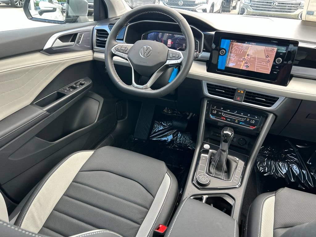 New 2026 Volkswagen Taos SEL AWD/4WD image 9