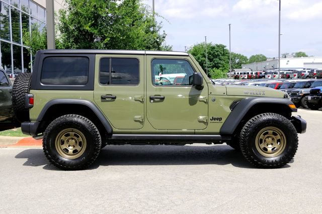 Used 2025 Jeep Wrangler Unlimited Sport AWD/4WD image 4