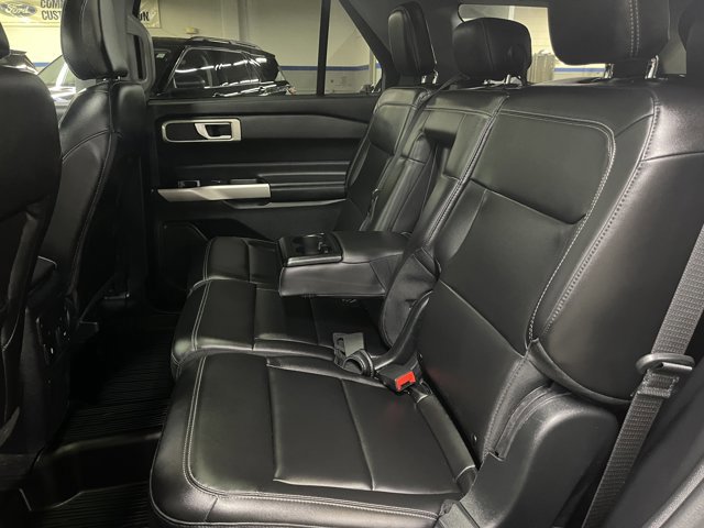 Certified 2023 Ford Explorer XLT w/ Equipment Group 202A AWD/4WD image 16