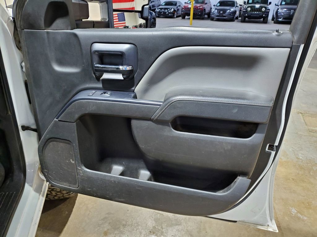 Used 2015 Chevrolet Silverado 3500 W/T w/ WT Convenience Package AWD/4WD image 15