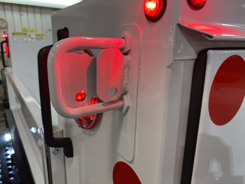 New 2025 GMC Sierra 2500 Pro w/ Convenience Package image 8