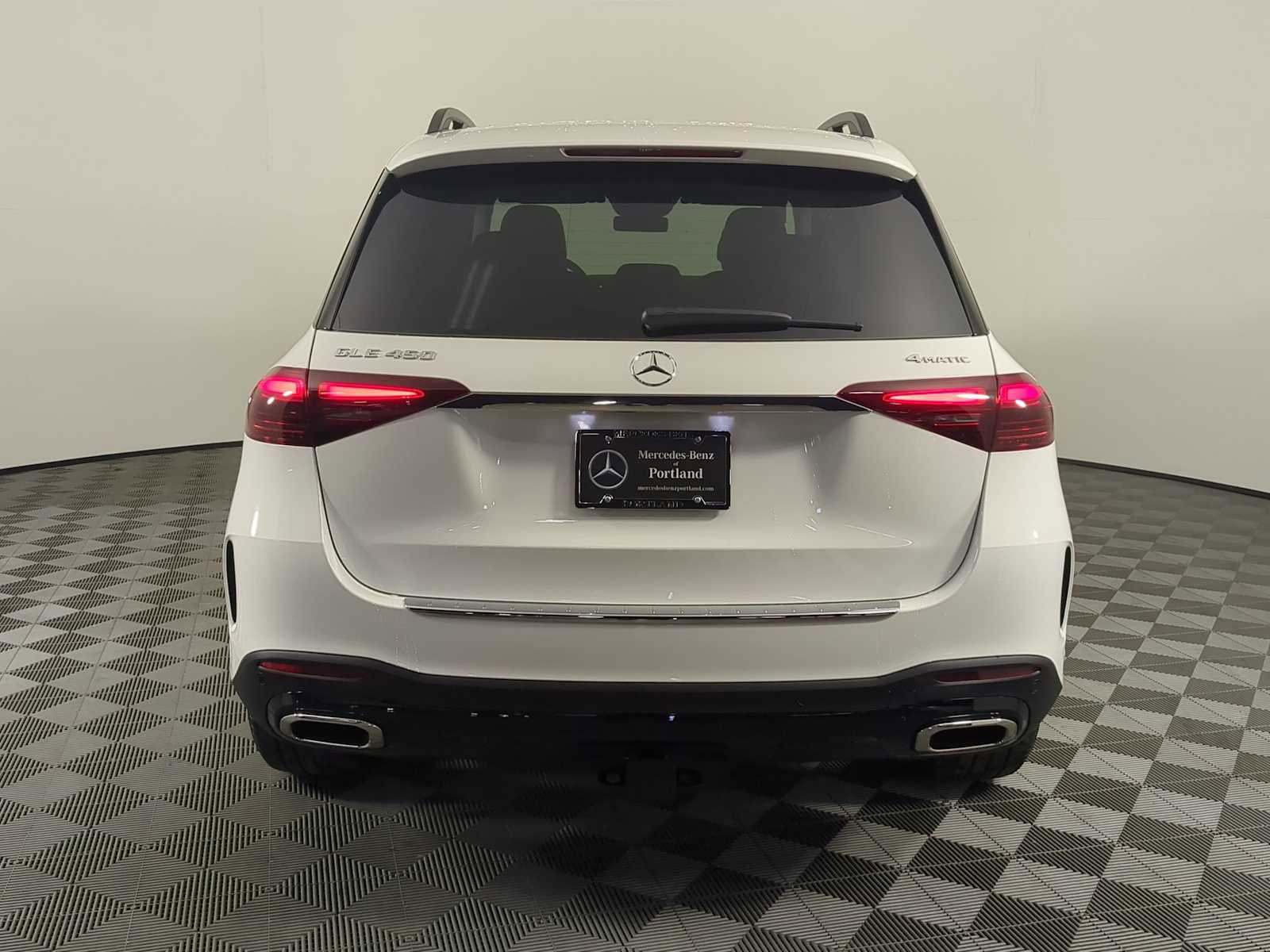 New 2026 Mercedes-Benz GLE 450 4MATIC image 4