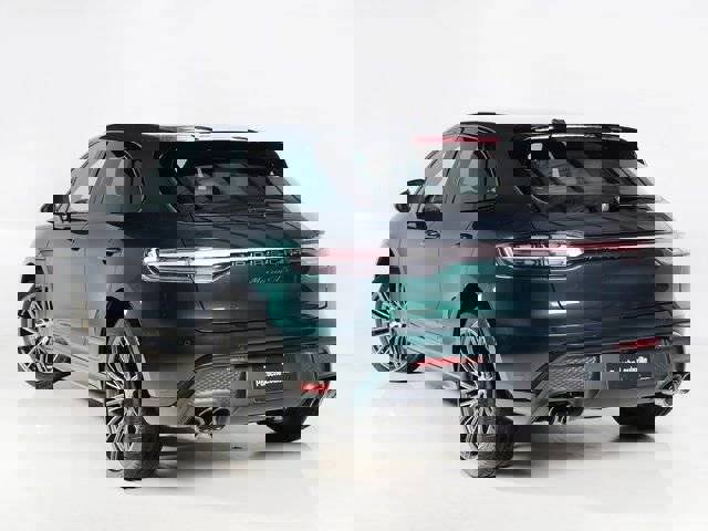 New 2026 Porsche Macan GTS AWD/4WD image 3