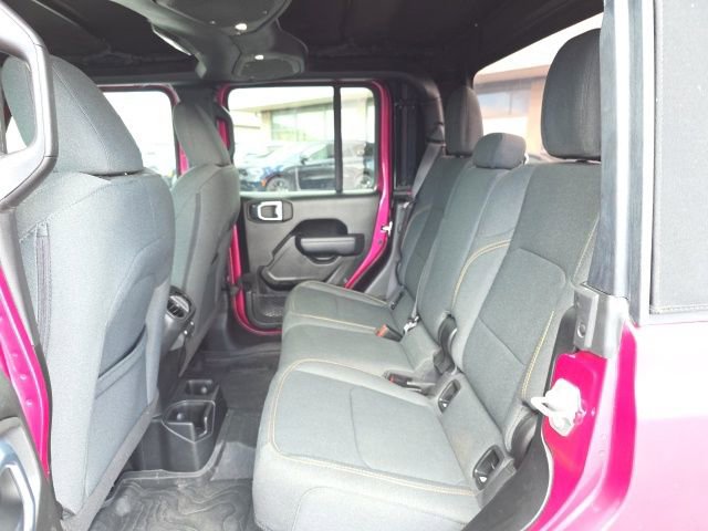 Used 2024 Jeep Gladiator Sport image 34