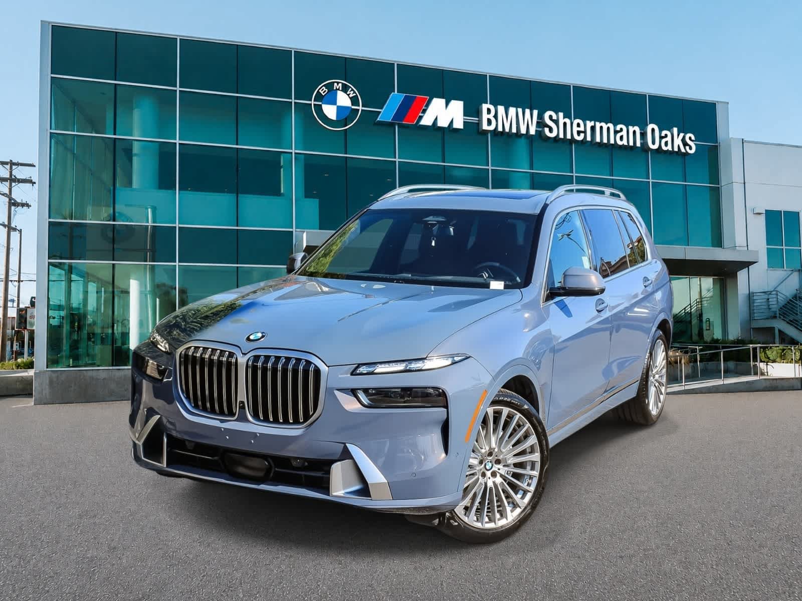 Used 2024 BMW X7 xDrive40i w/ Premium Package
