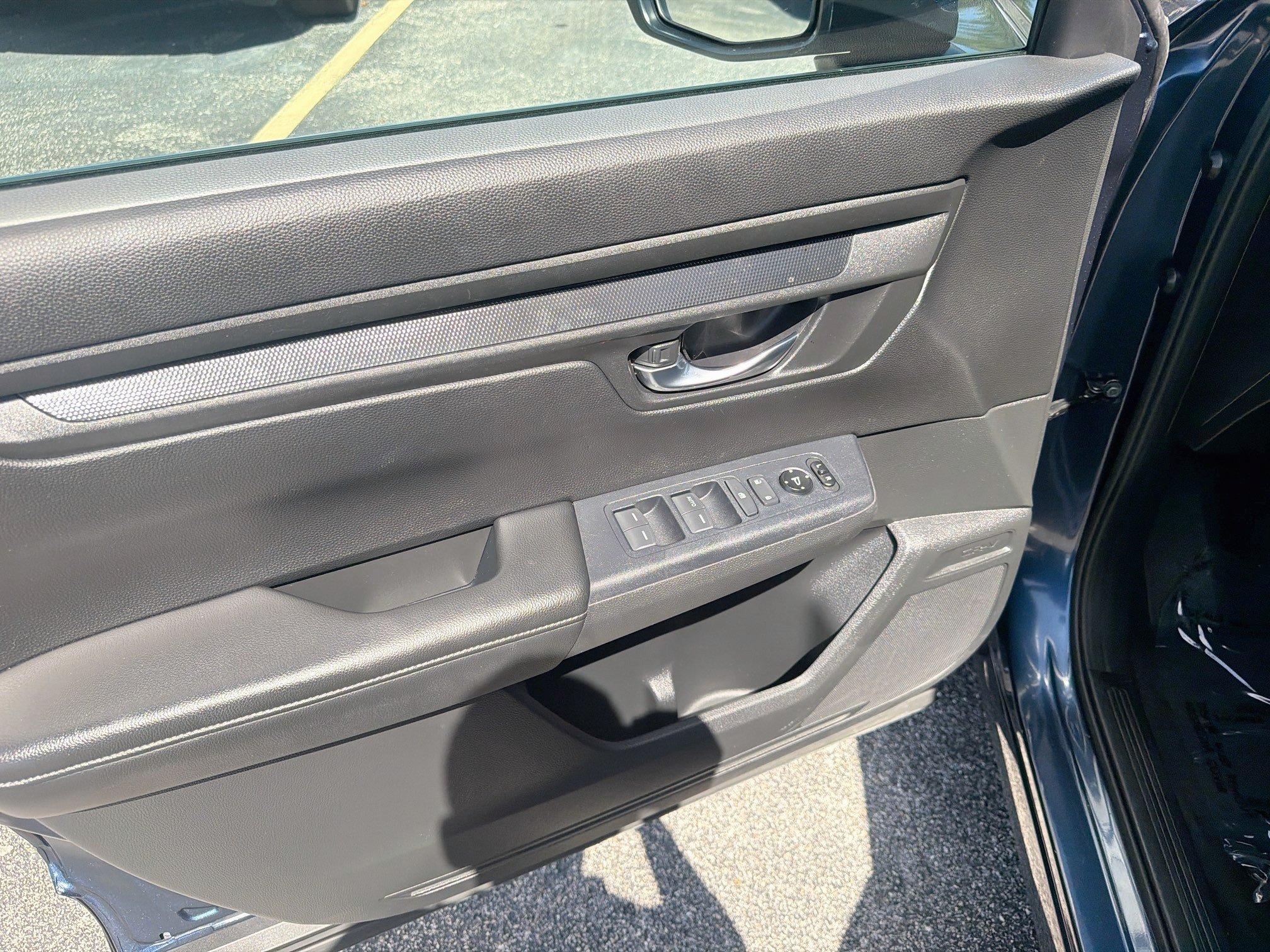 Certified 2025 Honda CR-V LX image 16
