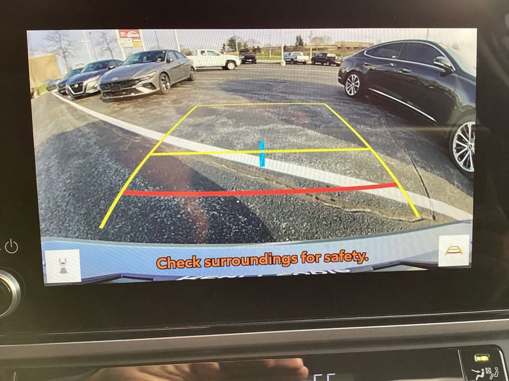 Used 2025 Toyota Camry LE image 17