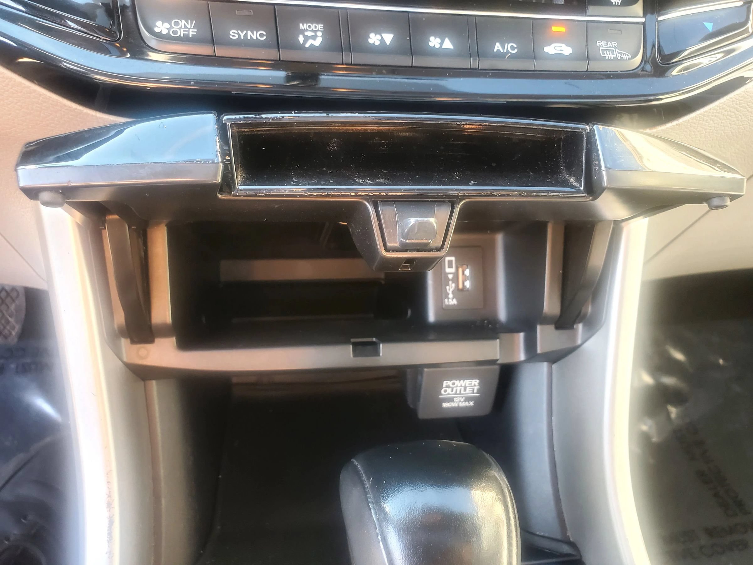 Used 2017 Honda Accord EX-L image 39