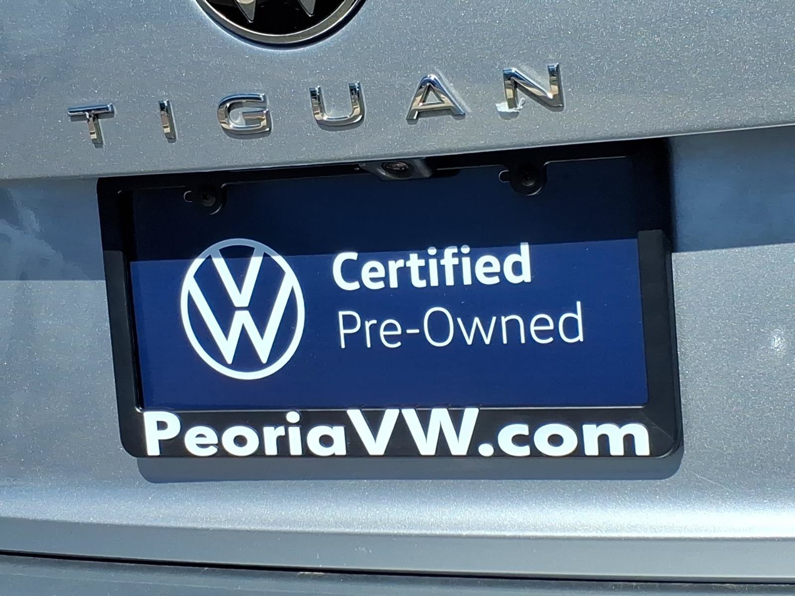 Certified 2023 Volkswagen Tiguan SE R-Line FWD image 16