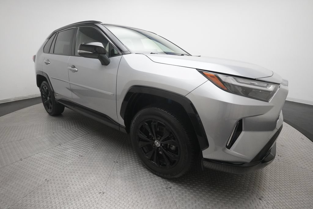 Used 2022 Toyota RAV4 XSE w/ XSE Grade Weather Package AWD/4WD image 37