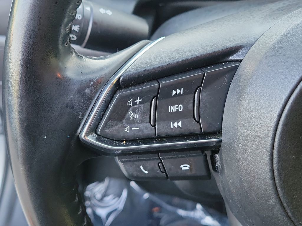 Used 2017 MAZDA MAZDA3 Touring image 22