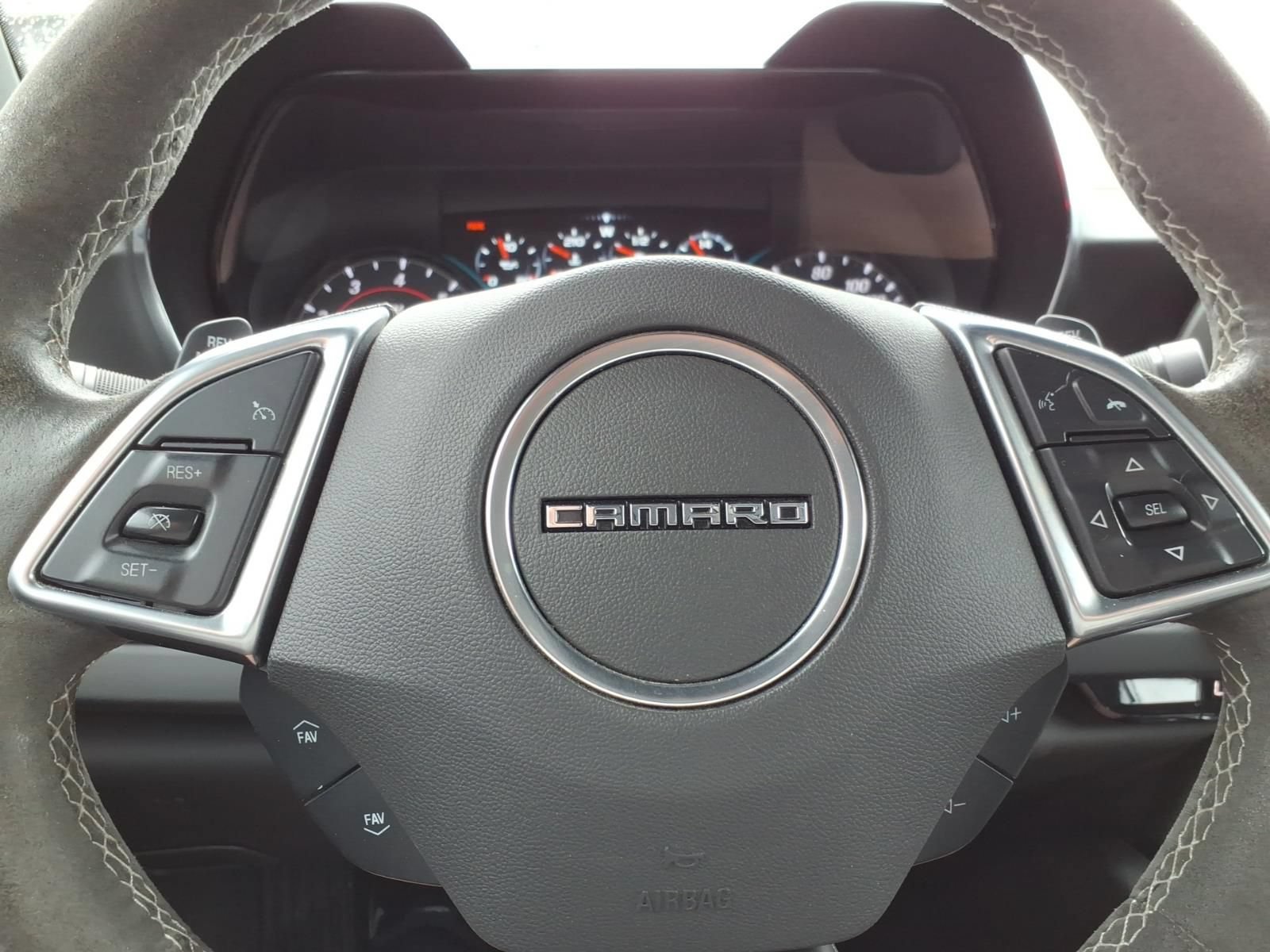 Used 2017 Chevrolet Camaro SS RWD image 18