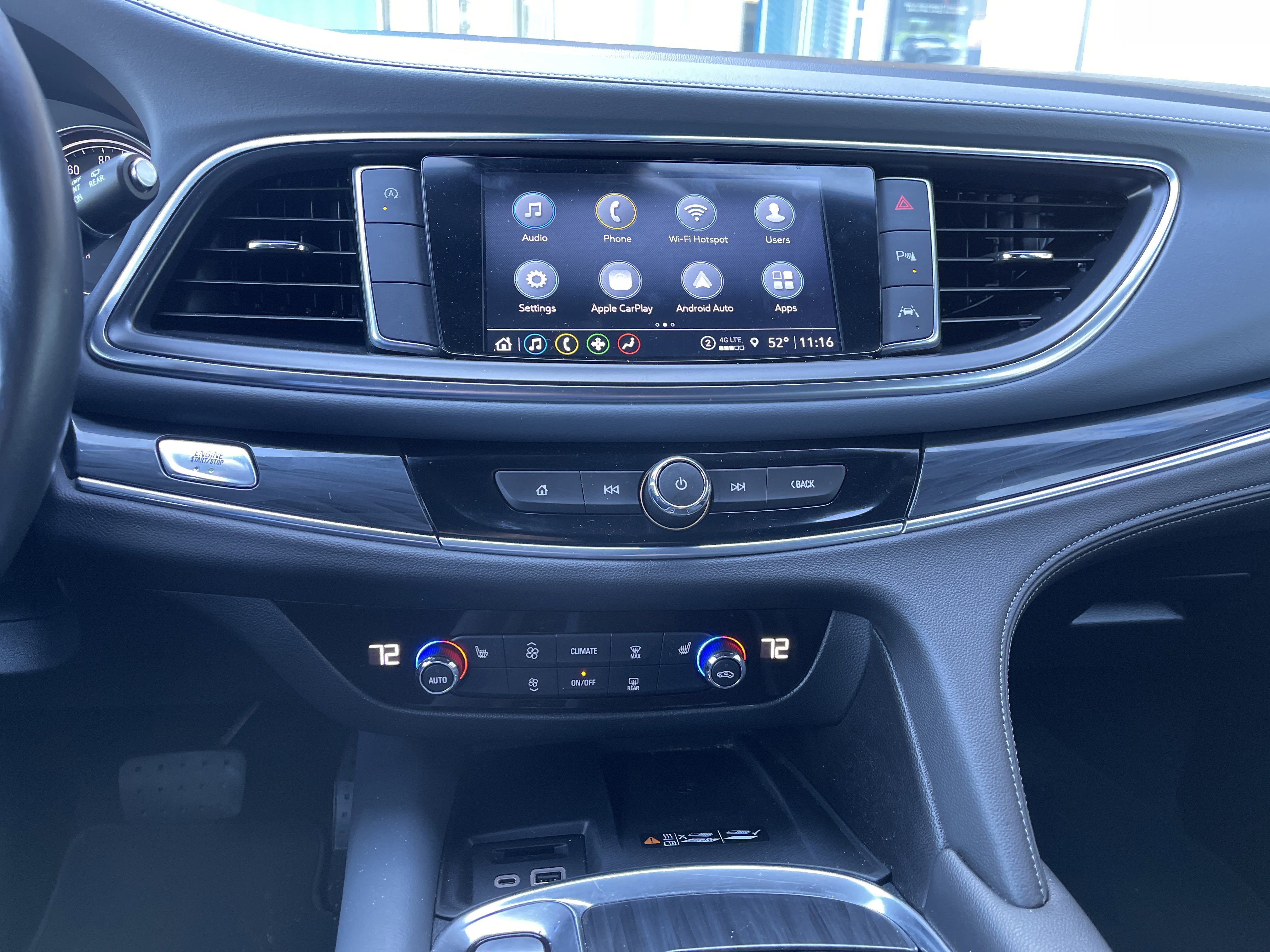 Used 2023 Buick Enclave Essence image 28