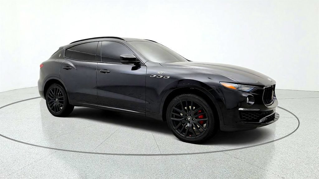 Used 2022 Maserati Levante GT AWD/4WD image 3