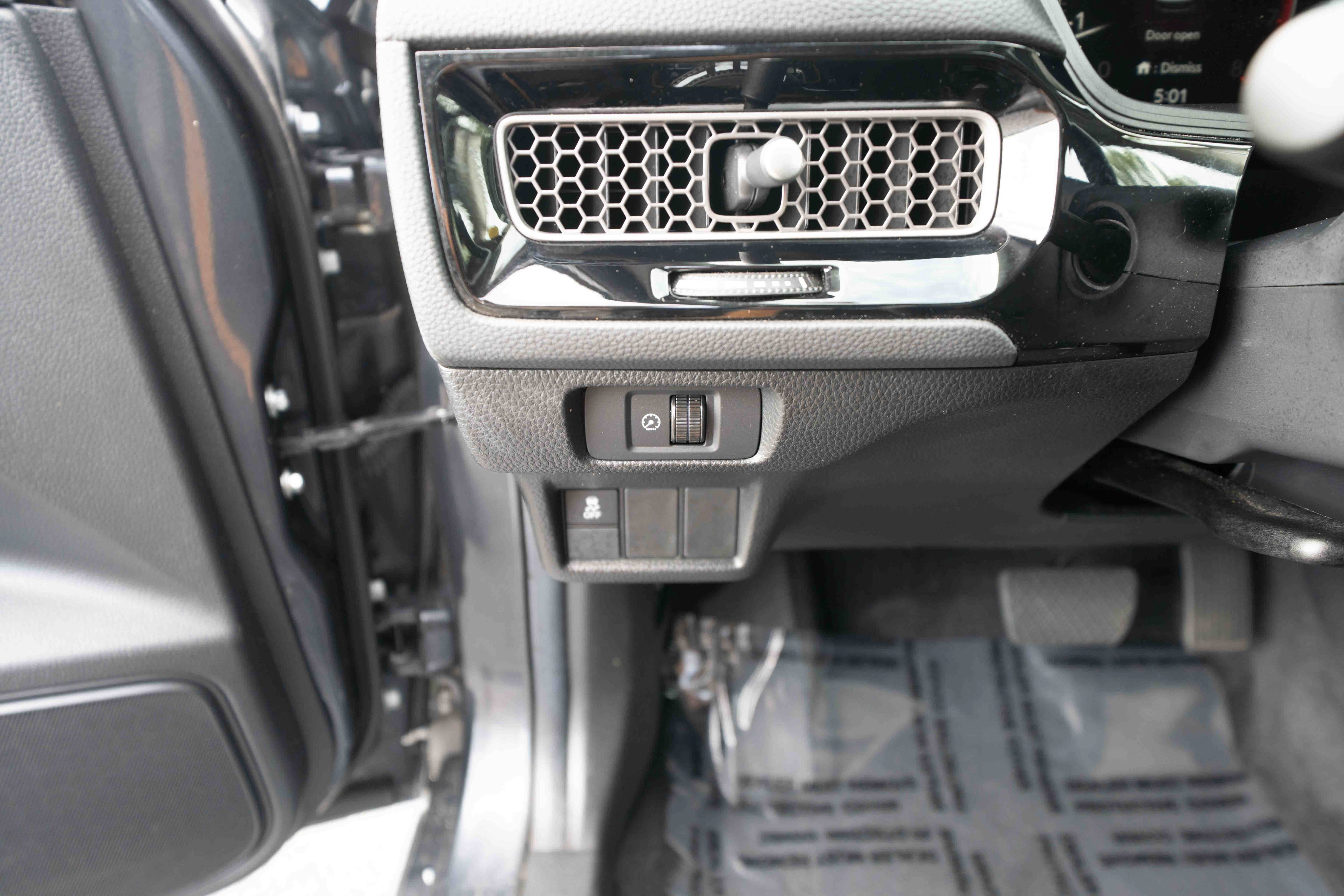 Certified 2025 Honda Civic LX image 11