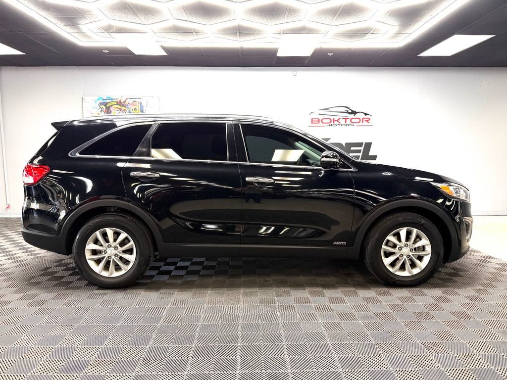 Used 2017 Kia Sorento AWD image 17