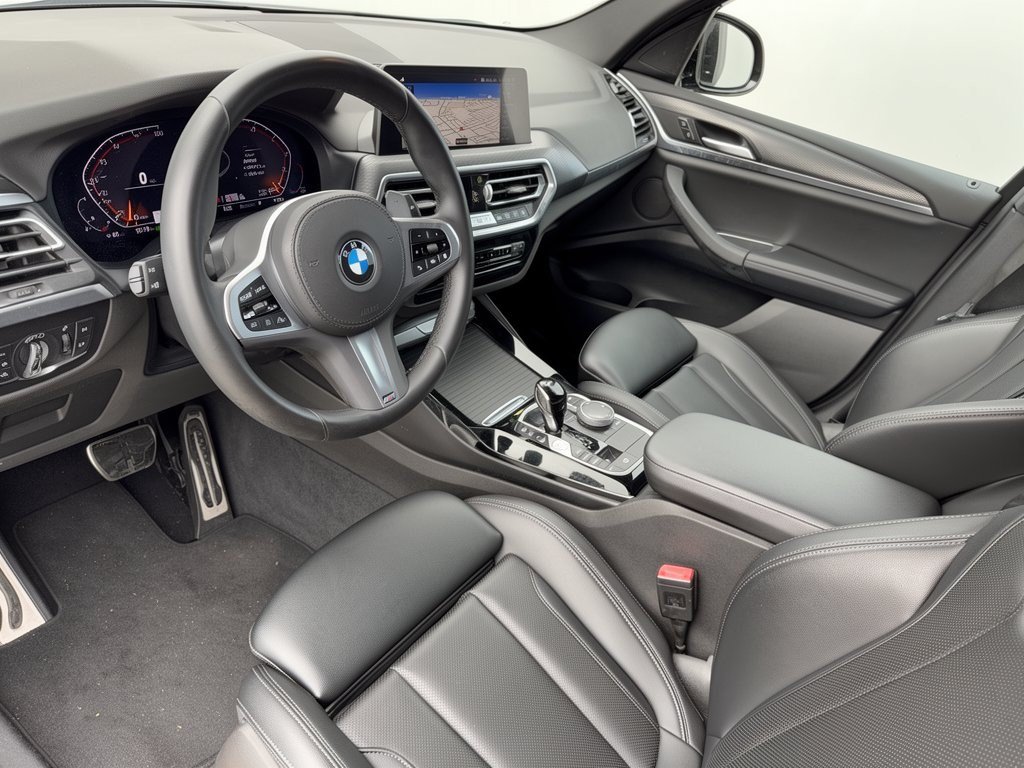 Used 2023 BMW X3 sDrive30i w/ M Sport Package RWD image 4