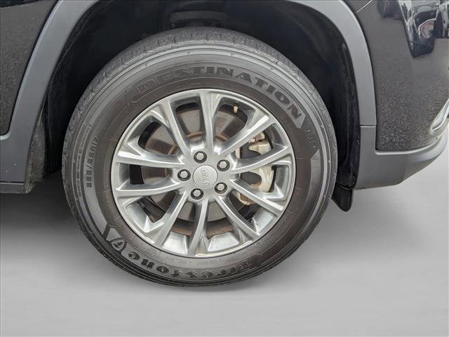 Used 2022 Jeep Cherokee Latitude Lux image 10